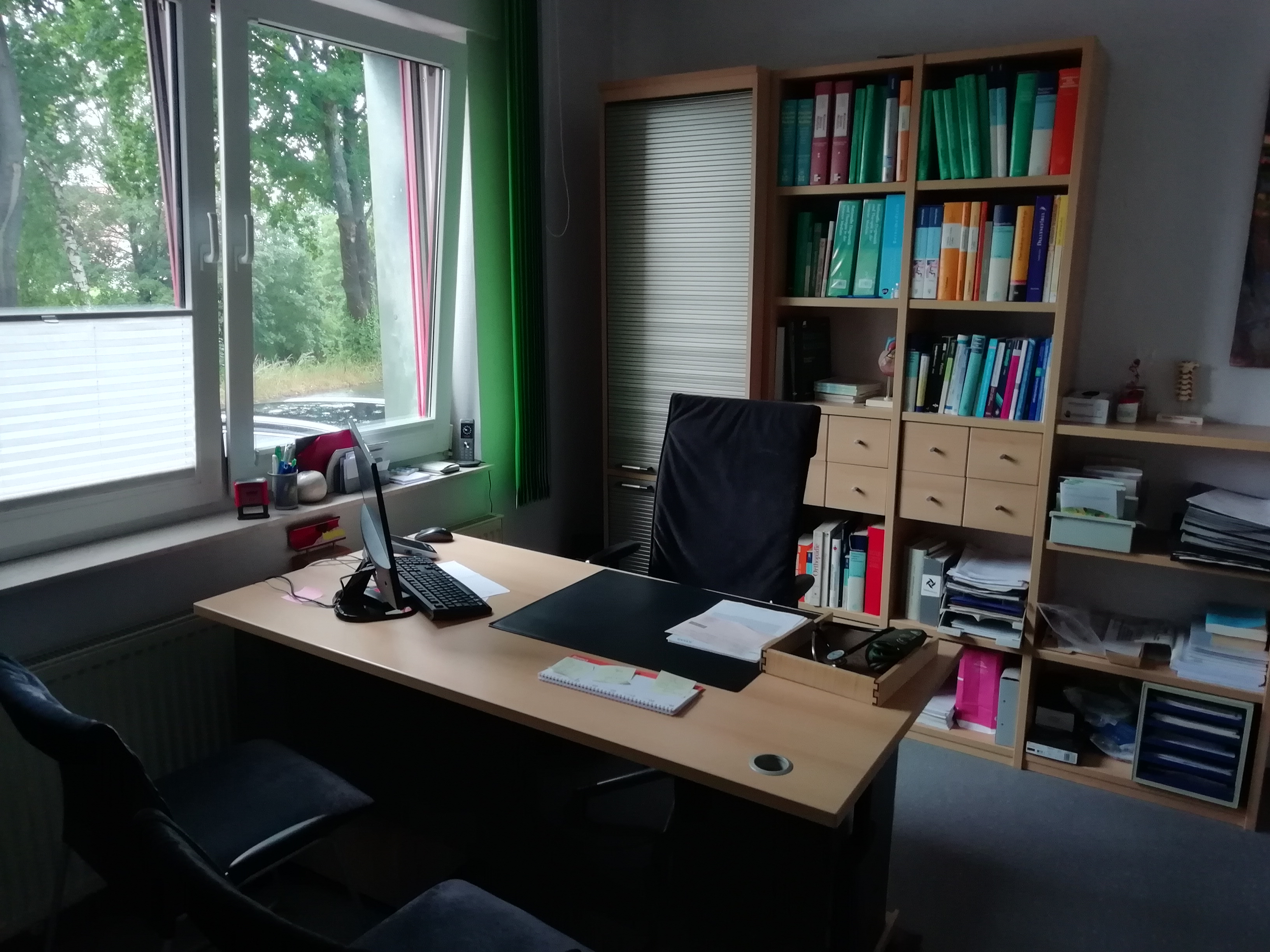 Sprechzimmer der Praxis an der Mühle